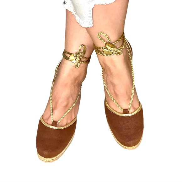 Curved Wedge Heel Ankle Wrap Sandal 6.5 Brown - Picture 4 of 12